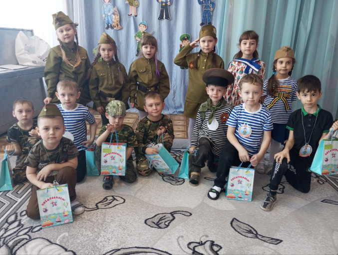 КВЕСТ - ИГРА "В ПОИСКАХ СЕКРЕТНОГО ПАКЕТА" КВЕСТ - ИГРА "В ПОИСКАХ СЕКРЕТНОГО ПАКЕТА".